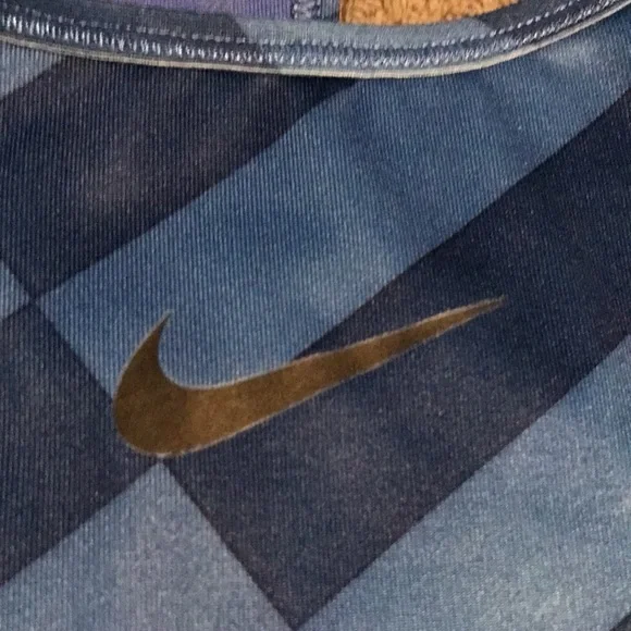 Nike Dri-Fit Sports Bra or Running top - Picture 3 of 5